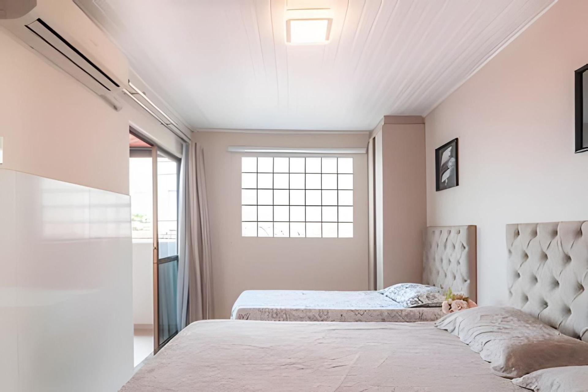 Residencial Ribeiro Appartement Bombinhas Buitenkant foto